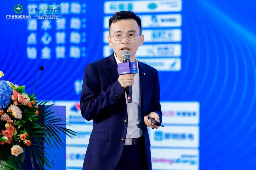 作为锂电高端智造设备领域的领军者，全发国际app早已锚定新型电池技术路线